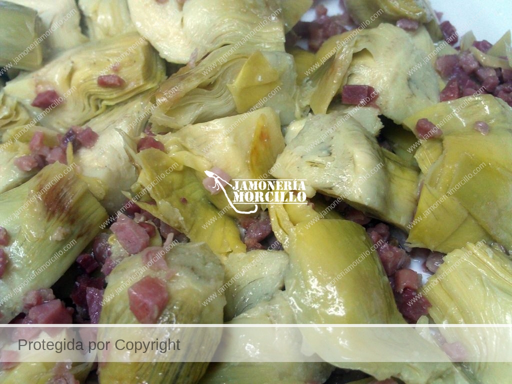 Cómo hacer alcachofas con jamón
