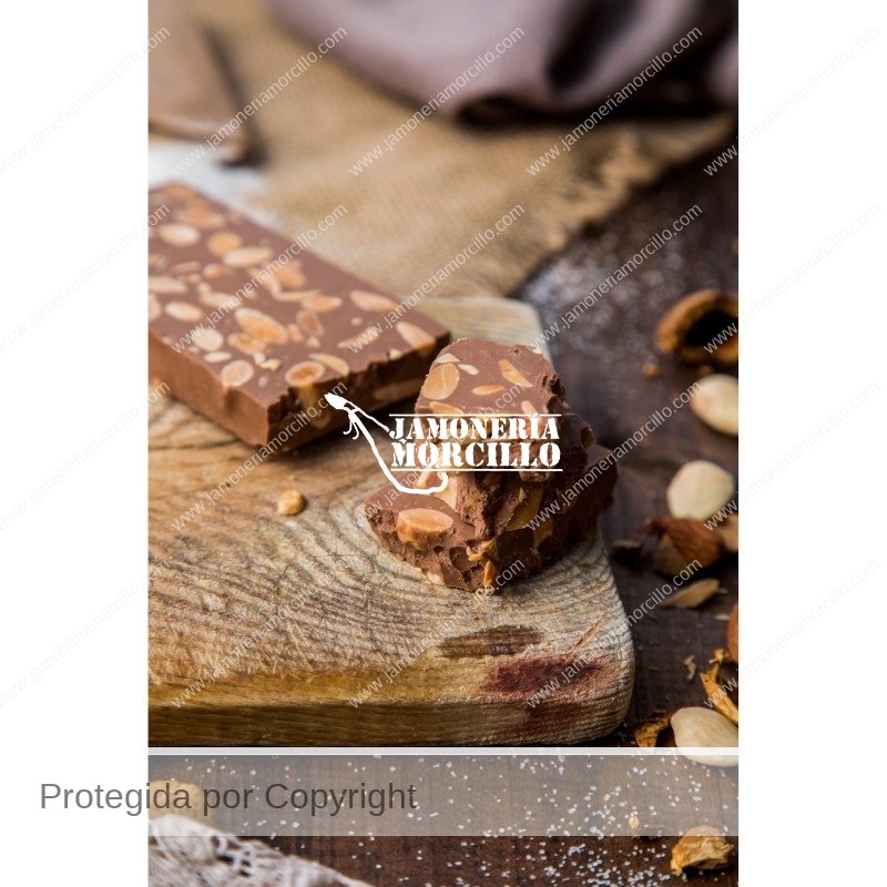 1608-Turron-de-chocolate-cortado